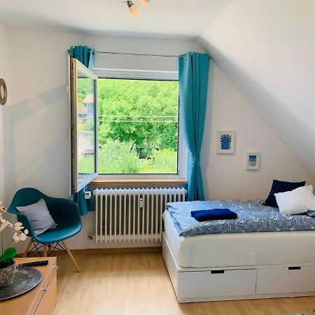Ferienwohnung Liesel - Kuche, Bad, Wlan, 3 Schlafzimmer, Parkplatz 玛特丁恩 外观 照片